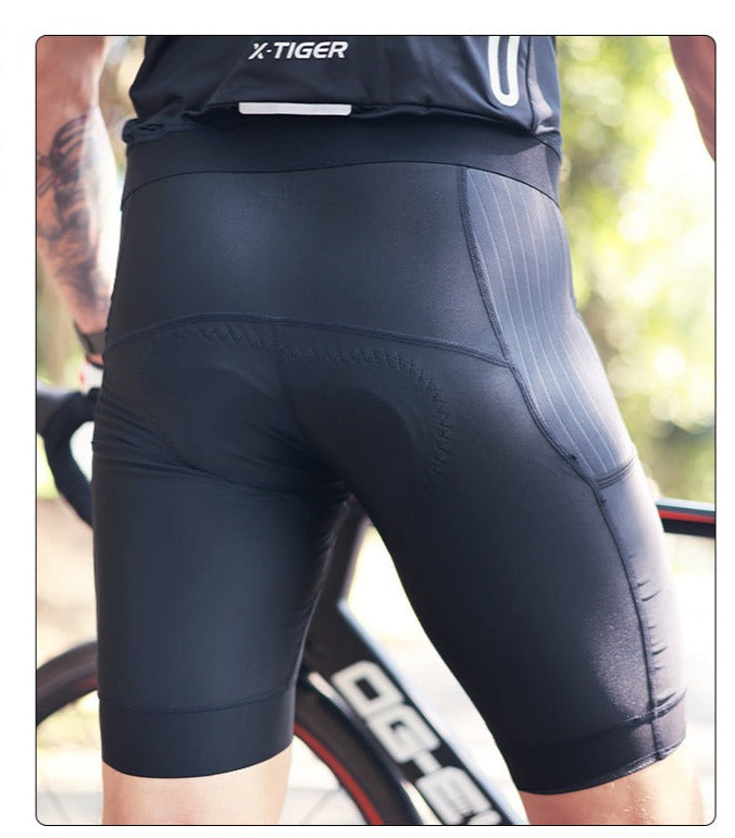 Bermuda Ciclismo Masculina com Gel 5D e Bolsos